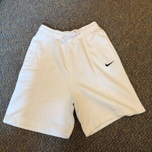Nike Loose Fit High Rise White Shorts Women’s S NWT